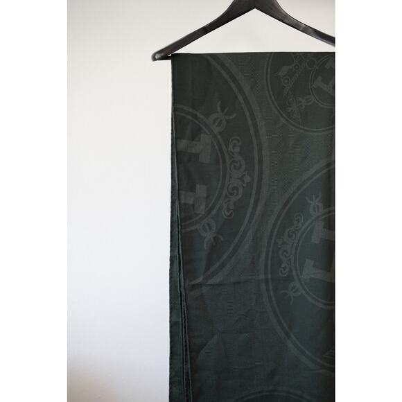 Hermes silk shawl/ scarf - Picture 3 of 5